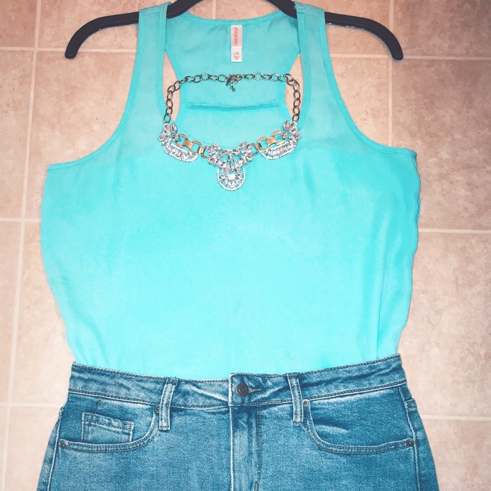 { High/Low Turquoise Tank } - Picture 4 of 4